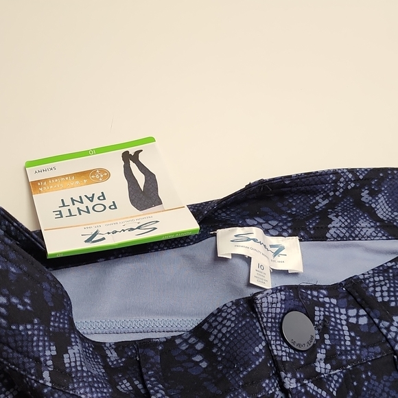 Brand new with tags Ladies size 10 Point Pant skinny by Seven - Picture 2 of 4